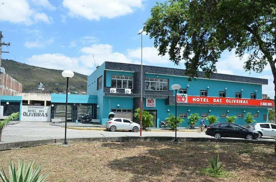 Hotel Das Oliveiras Limoeiro Exteriör bild